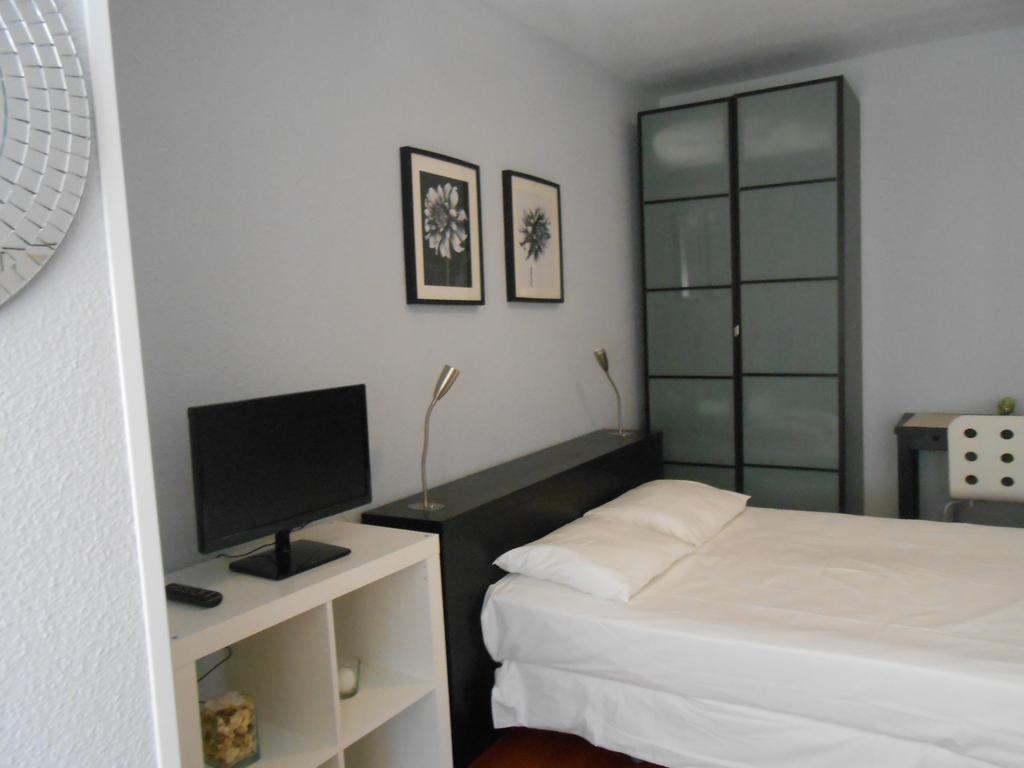 Madrid Studio Apartments Chambre photo